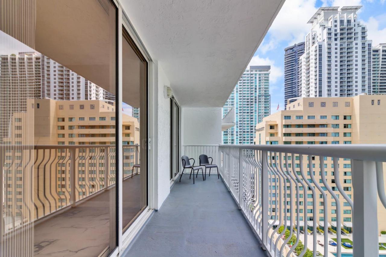 The Club At Brickell Bay Luxury Suites Miami Ngoại thất bức ảnh
